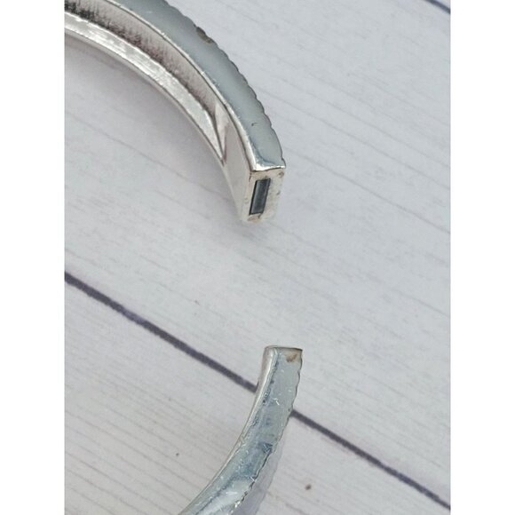 Roberto by RFM Infinity Silver Tone Hinged Bangle Bracelet Blue Swirl Enamel - Picture 8 of 10